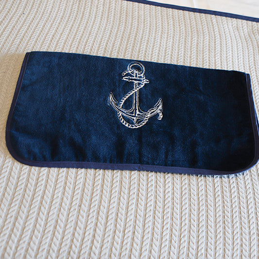 ÇAPA NAKIŞLI LACİVERT HAVLU 50 cm x 90 cm