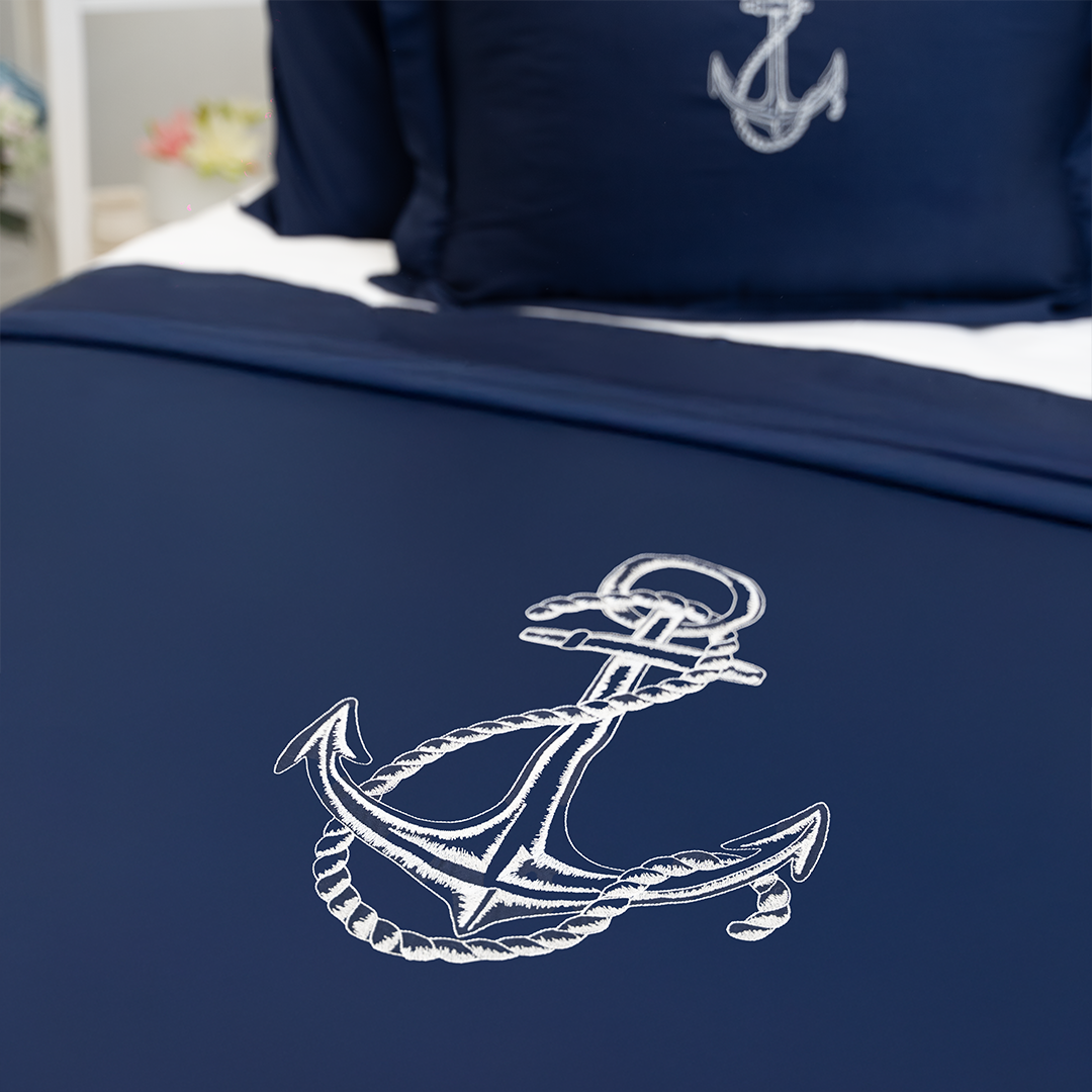 ÇAPA NAKIŞLI LACİVERT ÇİFT KİŞİLİK NEVRESİM TAKIMI