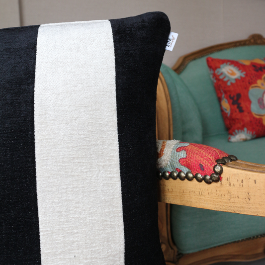 ÇİZGİLİ DESEN JAKARLI KIRLENT KILIFI