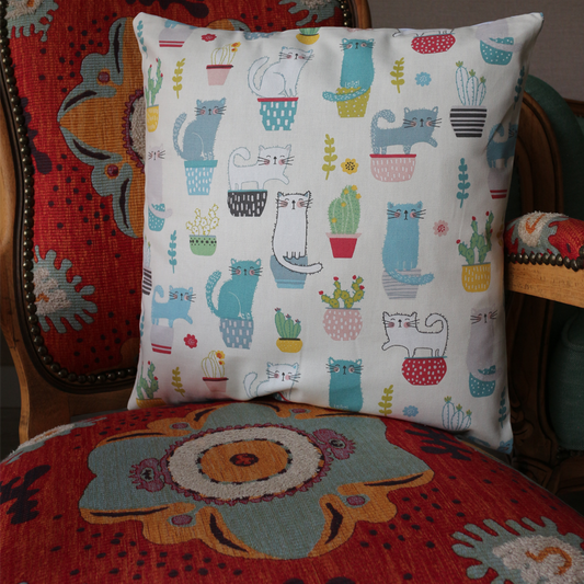 KEDİ DESENLİ KIRLENT KILIFI