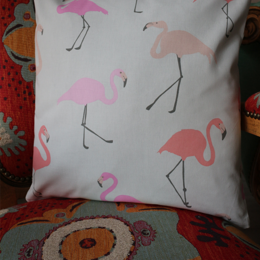 FLAMİNGO DESENLİ KIRLENT KILIFI