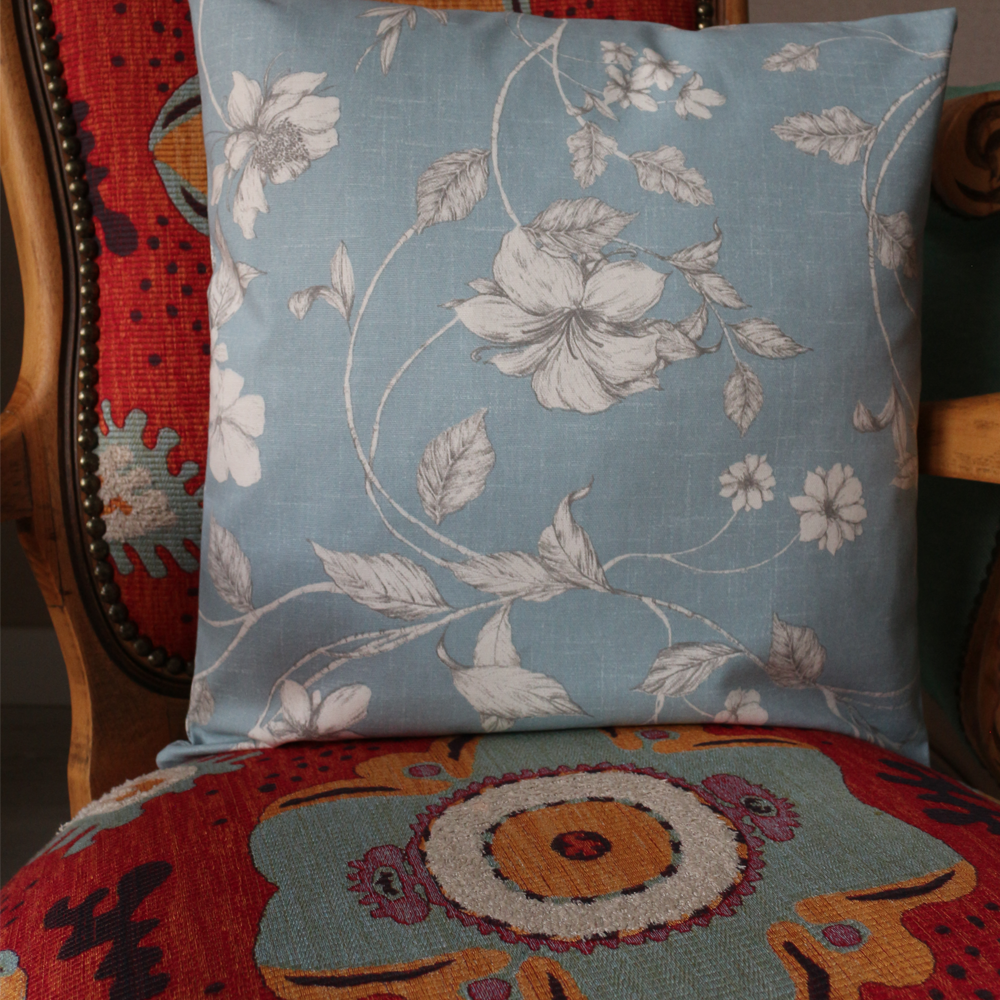 FLOWER DESENLİ KIRLENT KILIFI