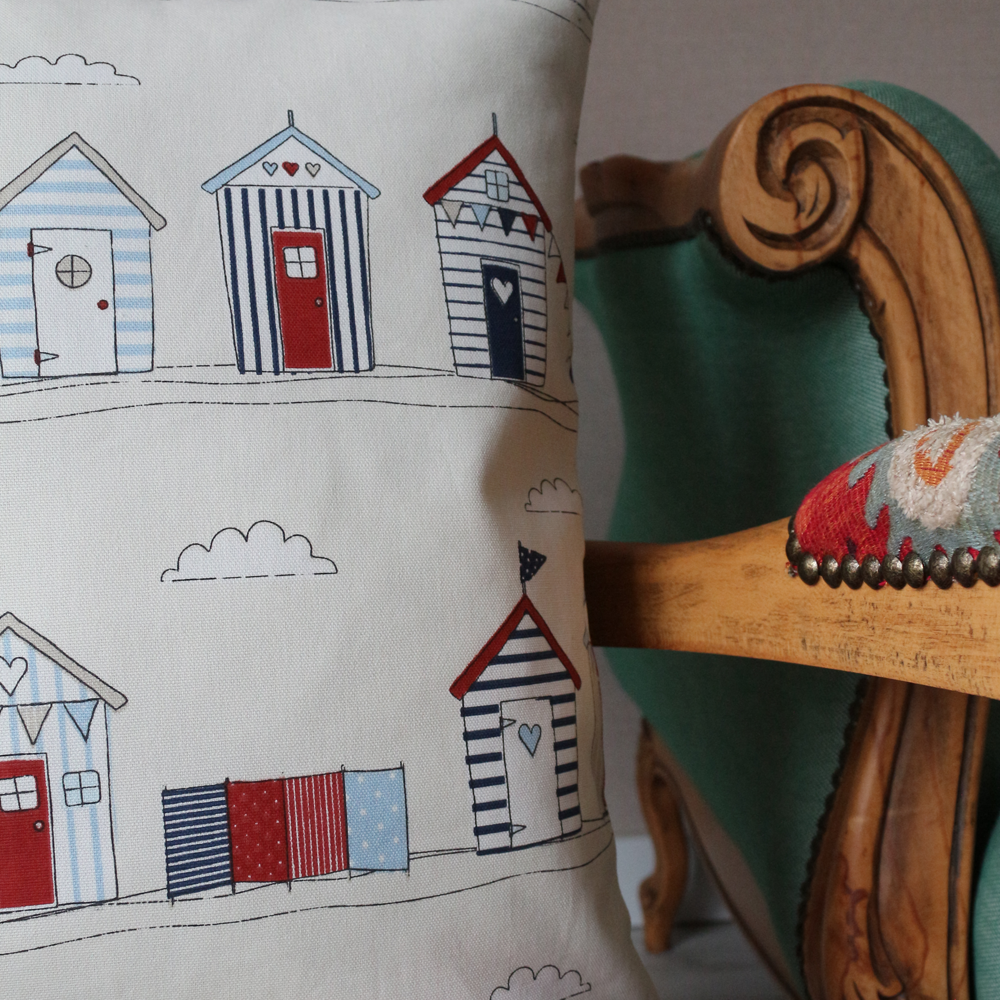 PLAJ DESEN BASKILI KIRLENT KILIFI