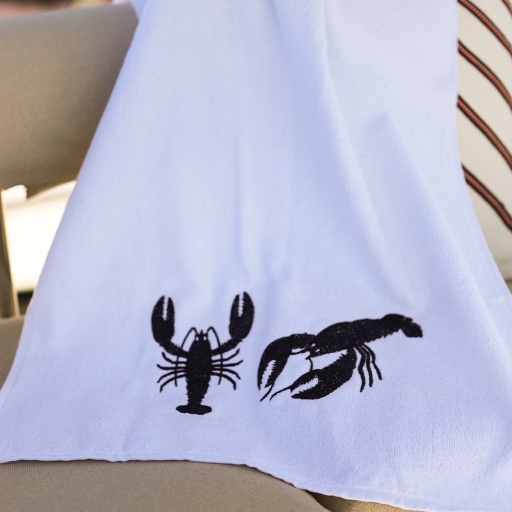 ISTAKOZ NAKIŞLI BEYAZ HAVLU 50 cm x 90 cm