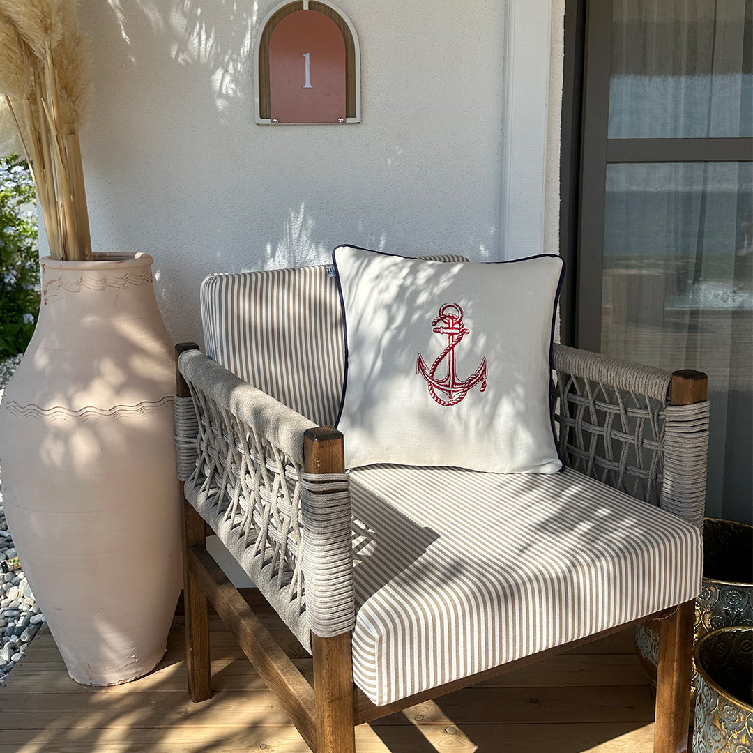 KIRMIZI ÇAPA NAKIŞLI KIRLENT KILIFI