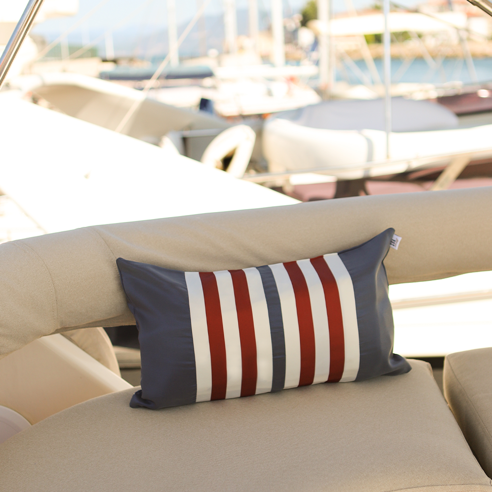 ÇİZGİLİ JAKARLI DOKUMA KIRLENT KILIFI