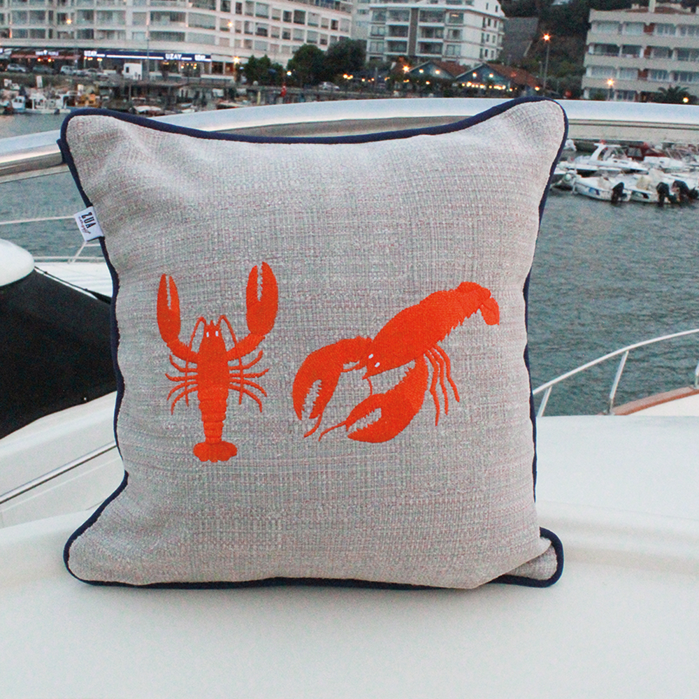 ISTAKOZ DESENLİ JAKARLI KIRLENT KILIFI