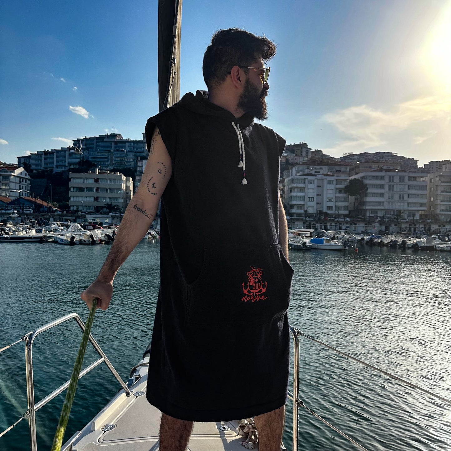 SİYAH MARİN HAVLU PANÇO