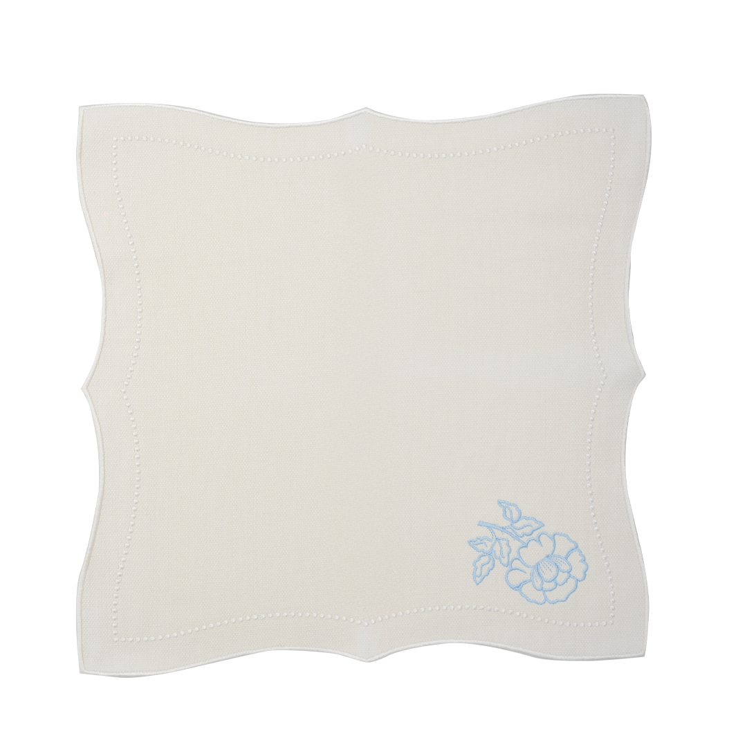 MAVİ GÜL NAKIŞLI BEYAZ KETEN PEÇETE