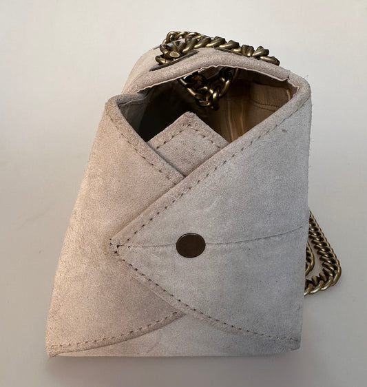 RETRO TARZ HAKİKİ DERİ AÇIK GRİ OMUZ ÇANTASI