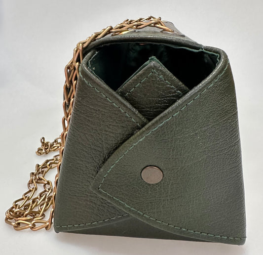 RETRO TARZ HAKİKİ DERİ YEŞİL OMUZ ÇANTASI