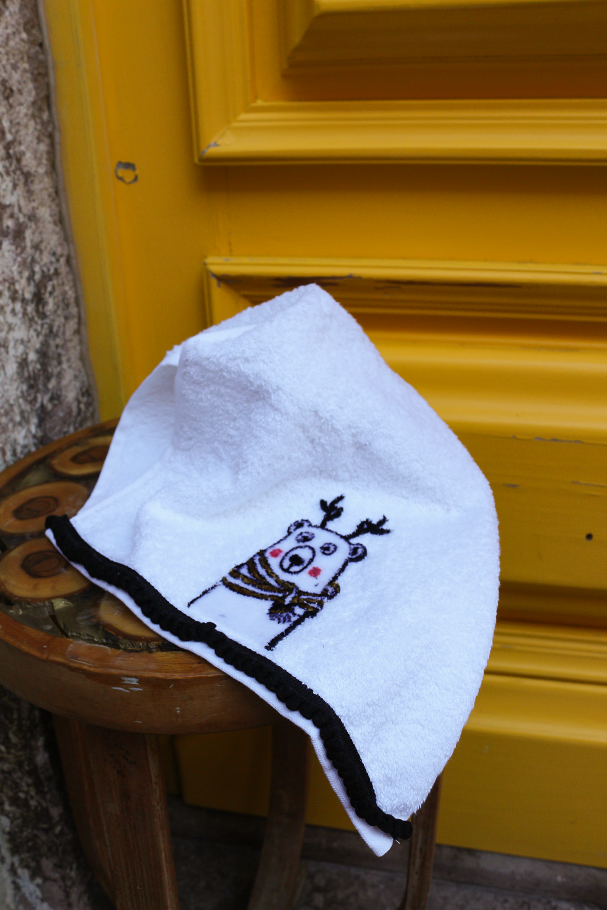 DEER ÇOCUK HAVLUSU  30 cm x 50 cm