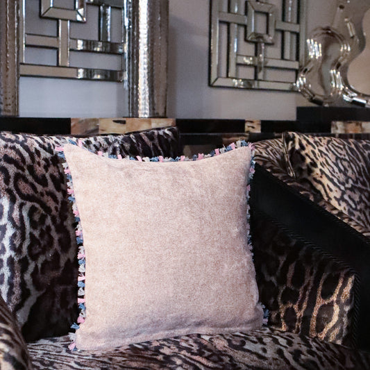 PÜSKÜLLÜ LİLA JAKARLI KIRLENT KILIFI