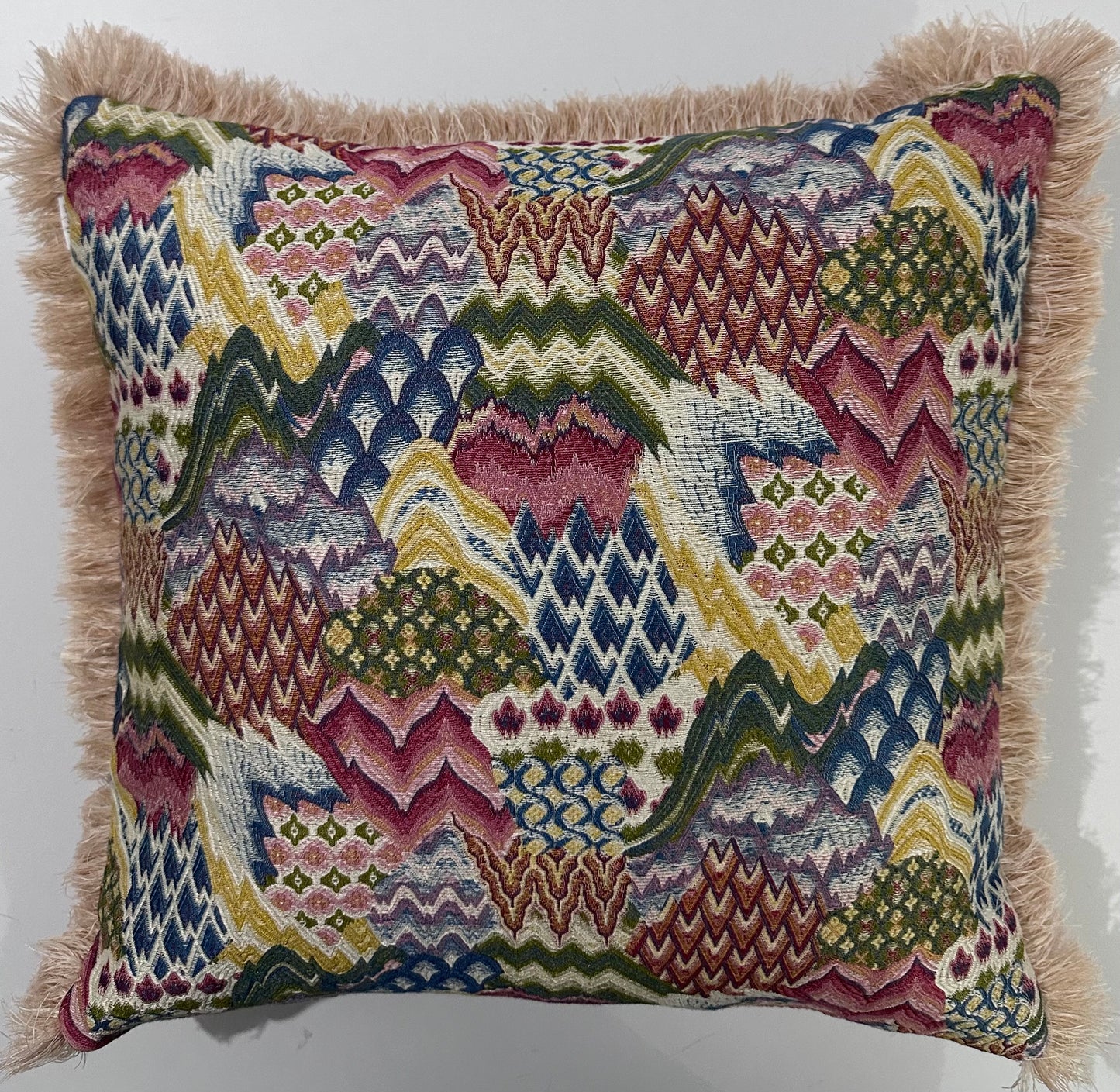 Kırlent/yastık Kılıfı Jakarlı Dokuma pachwork desen krem saçaklı