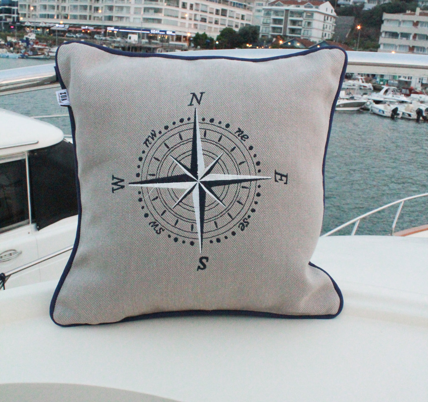 PUSULA  NAKIŞLI JAKARLI GRİ KETEN KIRLENT KILIFI