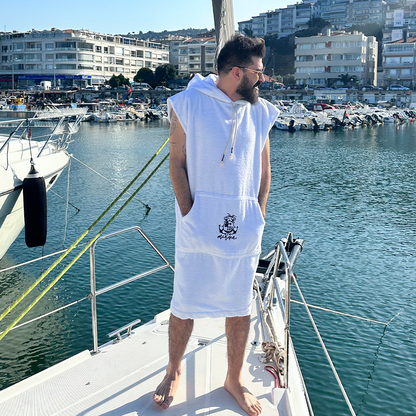BEYAZ MARİN HAVLU PANÇO